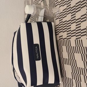NWT Nautica Travel Kit